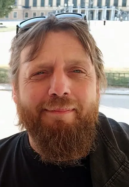 Mgr. Daniel Karásek